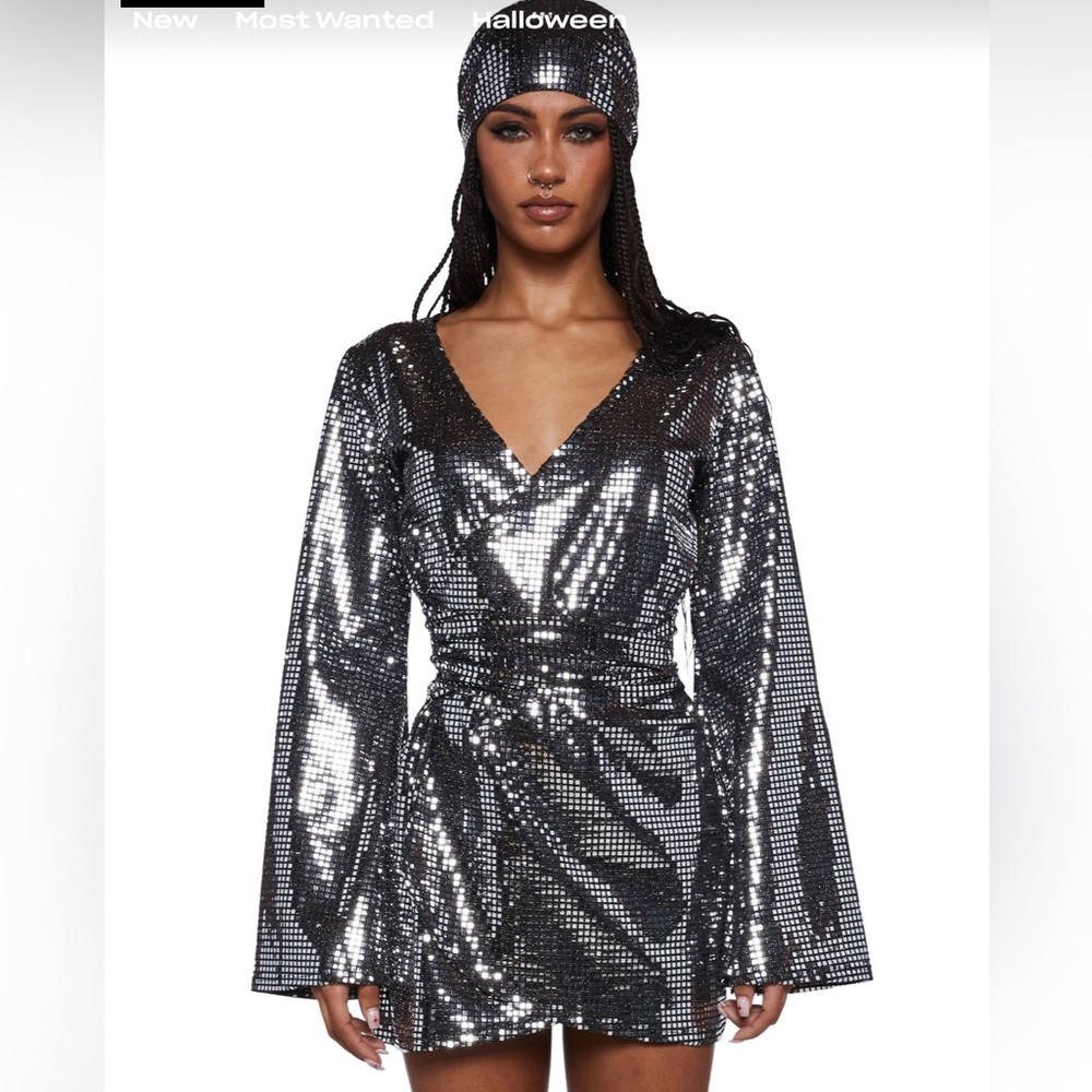 Dolls Kill Silver Disco Fever Sequin Wrap Dress & Head Scarf Costume Set Sz 2XL